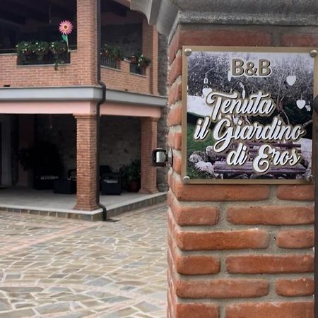 Tenuta Il Giardino Di Eros Albanella Exterior foto